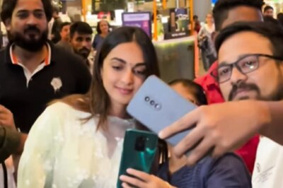 Kiara Advani Is A Fan Favourite And We Have Proof; Watch Video