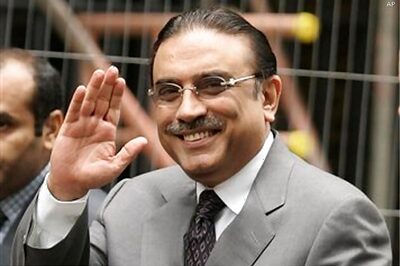 Zardari writes to PM; hails Indo-Pak cricket ties