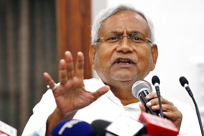 Nitish Kumar Takes a Swipe at Lalu Over Security Downgrade
