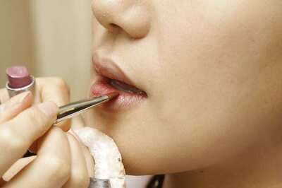 Excessive Contouring and Highlighting, Overdrawn Lips: Beauty Trends To Avoid In 2018