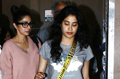 Unfair to Compare Janhvi Kapoor With Her Mother Sridevi: Farah Khan