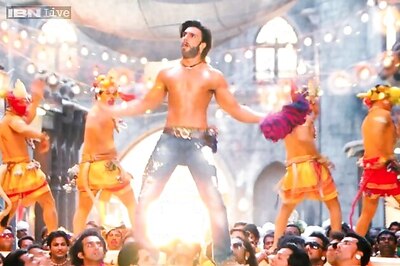 Actor Ranveer Singh hospitalised with dengue