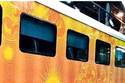 Indian Railways to Increase Frequency of Mumbai-Ahmedabad Tejas Express to 6 Days a Week From April 12