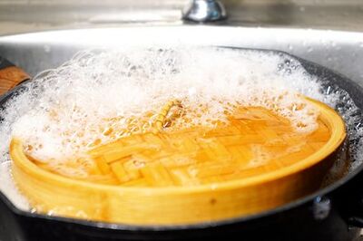 How to Clean a Bamboo Steamer