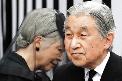 Japan Emperor Akihito to Abdicate on April 30, 2019, Says PM Shinzo Abe
