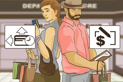 How to Minimize Bank Fees