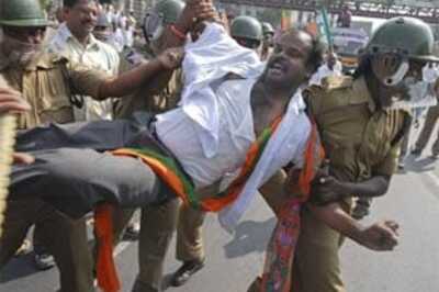 PM to call all-party meeting on Telangana