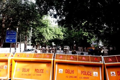 Woman Cop Shot Dead Outside Metro Station in Delhi, Personal Feud Suspected