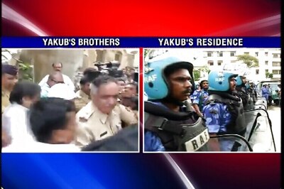 Amidst heavy security, Yakub Memon's body brought to his Mumbai residence