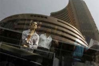 Nifty bounces back above 2900 on positive global cues