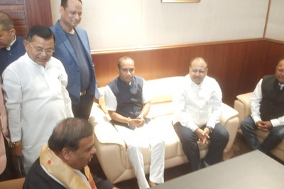 Two Key Assam Cong Leaders, Including PCC Working Prez, Extend Support to BJP; Himanta Sarma Reacts