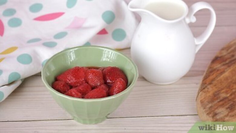 How to Make a TikTok Japanese Strawberry Milk