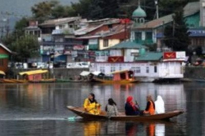 Jammu & Kashmir Expecting Massive Influx of Tourists in 2022: Chief Secretary