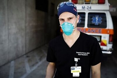 From one hotspot to another: Twin ER doctors on COVID-19 front lines in New York, Miami