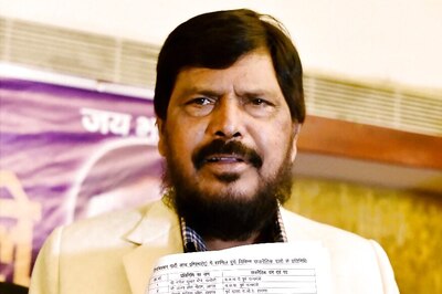 Ramdas Athawale Devises Formula for BJP-Sena Patch-up, Says Udhhav's Party Agreed to Think Over it