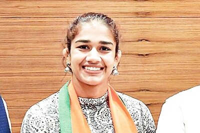 'Babita Phogat Forced us to Sit on Dharna and Then Backstabbed us', Says Protesting Grappler