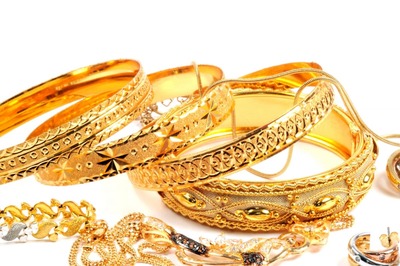 Gold Price Today Rises but Still Rs 8,600 Down from All-Time High. Is it Time to Buy?