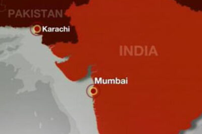 Ethnic violence erupts in Karachi, 27 killed