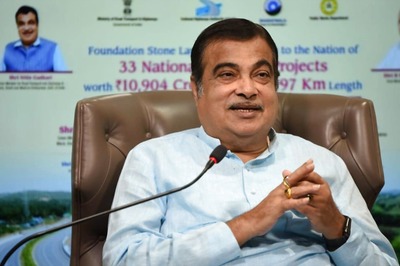 Electric Vehicle Cost and Petrol Vehicle Price will be Same in Two Years: Nitin Gadkari