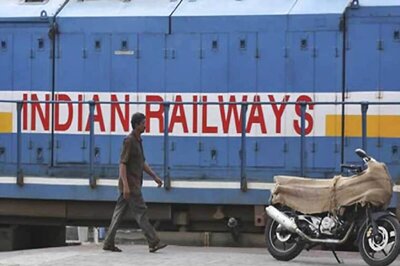 Bengal Govt Writes to Eastern Railways for Resuming Suburban Train Services