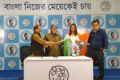 Celebs Join Trinamool Congress as Popular Faces Make a Beeline for Political Parties Ahead of Key Polls