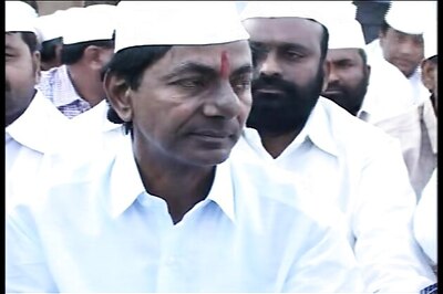 Give Telangana after V-P polls: KCR