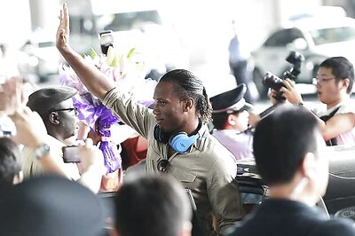 Galatasaray high on Drogba, Sneijder ahead of Schalke first leg