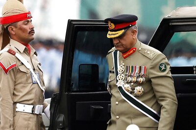 Pak Journalist Seeks Probe into Unexplained Wealth And Assets of Ex-army Chief Bajwa | Exclusive