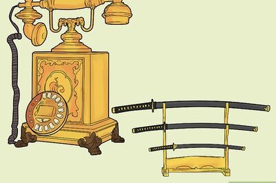 How to Make Money Selling Things on the Street