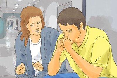 How to Support Someone Whose Child Is Hospitalized
