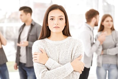 Is Social Anxiety Keeping You Away From Parties? Check These Helpful Tips