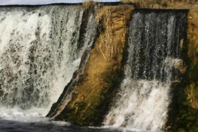 Two Techies Die While Trying to Click a Selfie at Waterfall in Karnataka