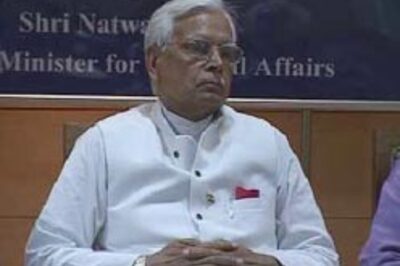 Congress hails Pathak panel report