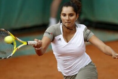 Sania tied in love-all match, getting engaged to Sohrab