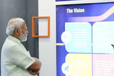 PM Modi's 3-day Gujarat Tour Begins With Visit to Gandhinagar Command and Control Center for Schools