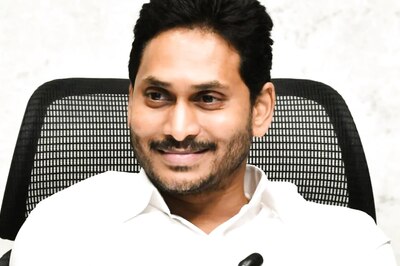 Andhra Minister Perni Nani Responds to Megastar Chiranjeevi's Tweet on Ticket Prices