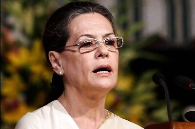 Sikh group delivers US court summons to Sonia Gandhi