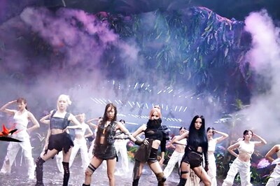 BLACKPINK's Pink Venom Creates New Record With 900 Million Views On YouTube