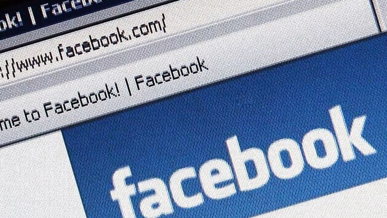 Murder accused booked for photo on Facebook with illegal gun