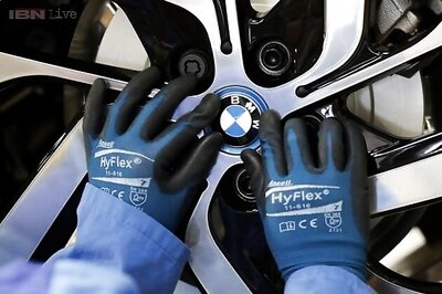 BMW says talks with Apple don't involve developing a car