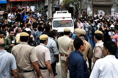 Delhi Police Detain Woman Occult Practitioner Geeta Ma in Burari Case