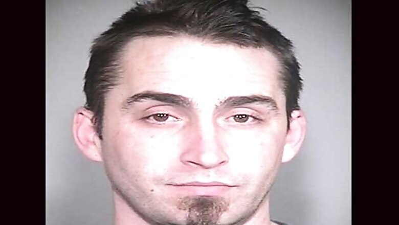 US: Man kills girlfriend, puts photos of her body online