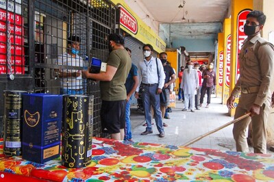 State-run Liquor Outlets to Reopen in Chennai, Suburbs After Nearly 5 Months