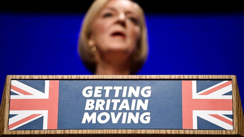 It's a 'Hunt' Out for Liz Truss & There are 4 Ways She Could Lose UK PM Post | News18 Explains