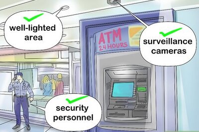 How to Safely Use an ATM