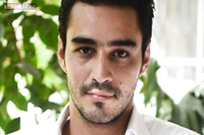 Noor Jehan's grandson Sikander Rizvi to debut opposite Humaima Malick