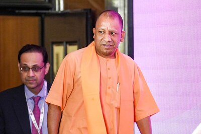 Make UP Roads Pothole-free Before Diwali: Adityanath to Officials
