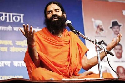 Delhi: Tent for Ramdev's protest collapses, 4 injured