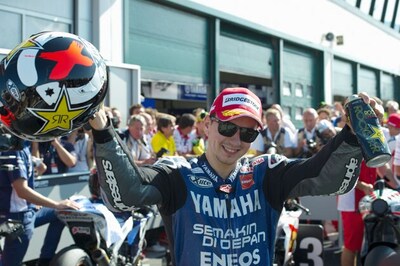 Jorge Lorenzo wins San Marino MotoGP, Dani Pedrosa crashes