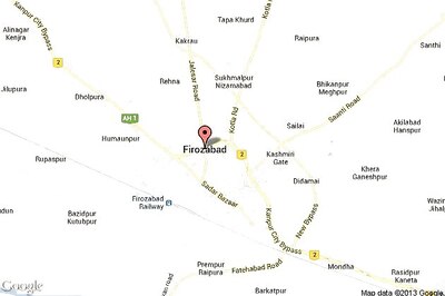 Two policemen suspended for taking dead body taken on JCB machine